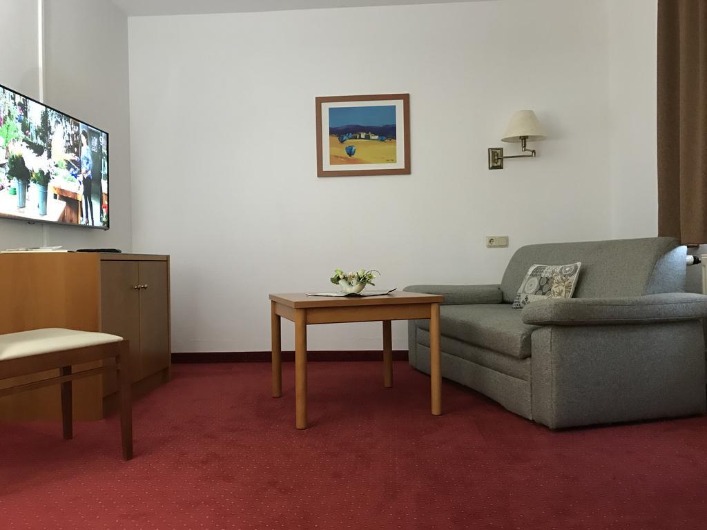gut-Hotel Pommernhotel Barth Buitenkant foto